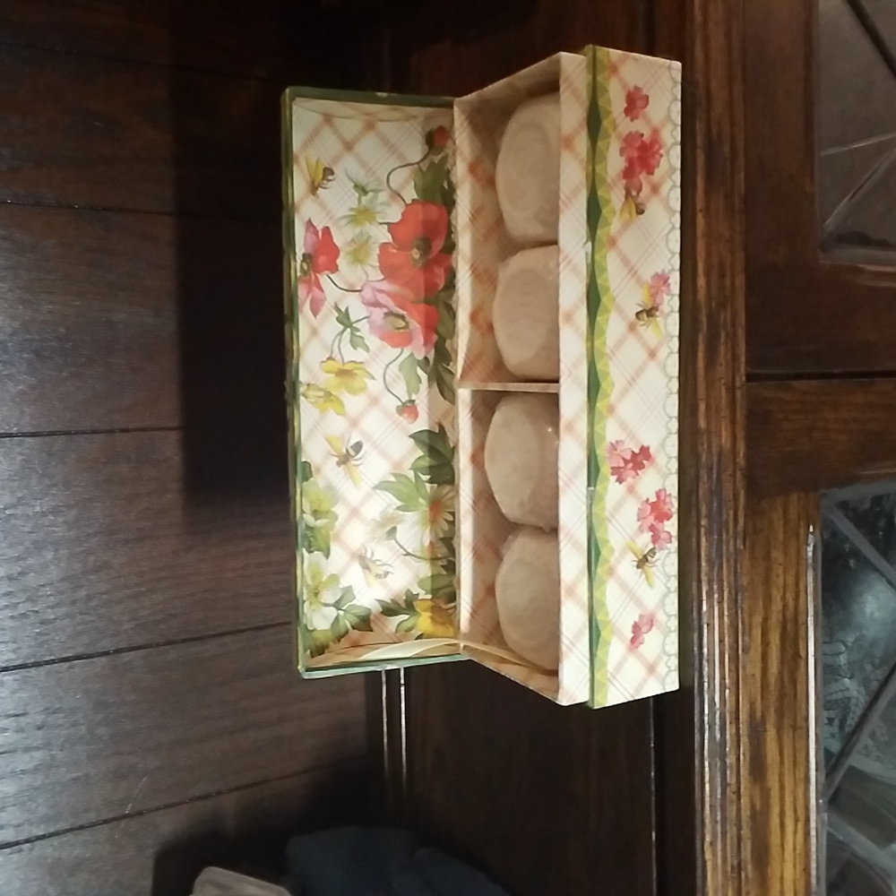 Beautiful Floral Decorated Box Containing 4 Honey Scented Hard Milled Soaps.